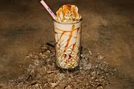  KARAMEL MİLKSHAKE